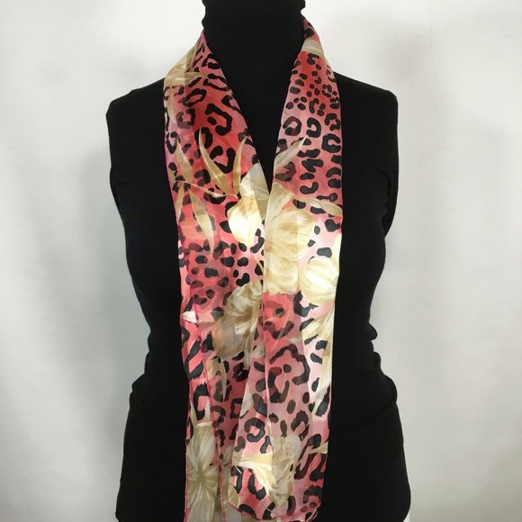 Pink Leopard Print Scarf - Picture 1 of 3